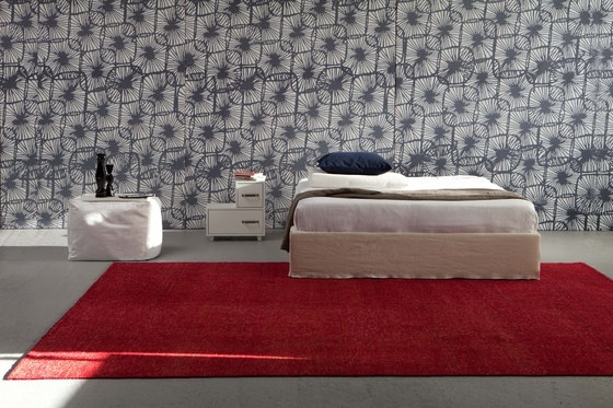 Nápady na nástenné tapety na tému postele Sommier