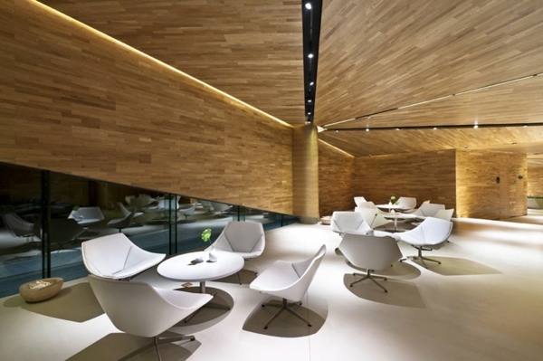 moderný-galéria-minimalistický-interiér