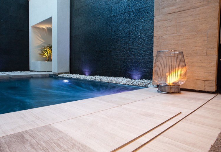 moderný-záhradný-dizajn-deco-krb-lampáš-bazén-wellness-design