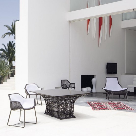 Stolová záhradná stolička v modernom dizajne moderné hliníkové stoličky a stôl v záhrade