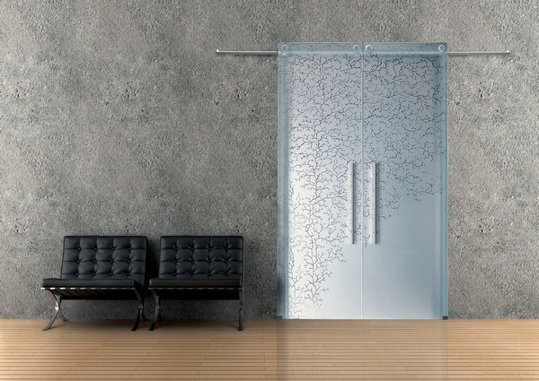 dvojdielna kancelária so sklenenými dverami