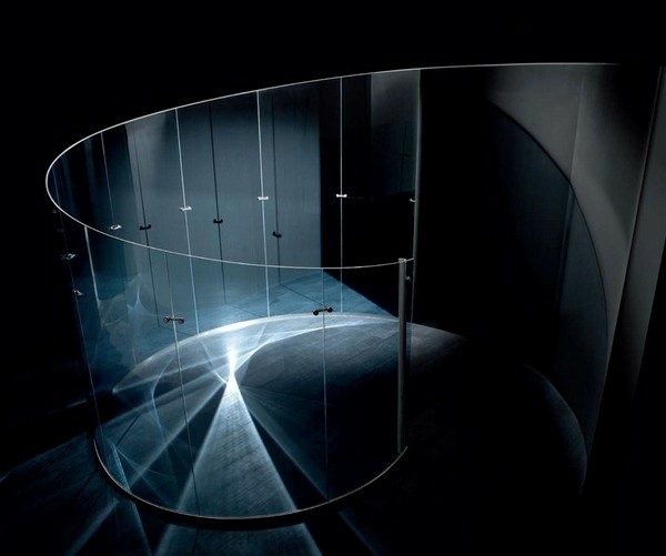 moderná-sklenená-konštrukcia-taliansky-dizajn