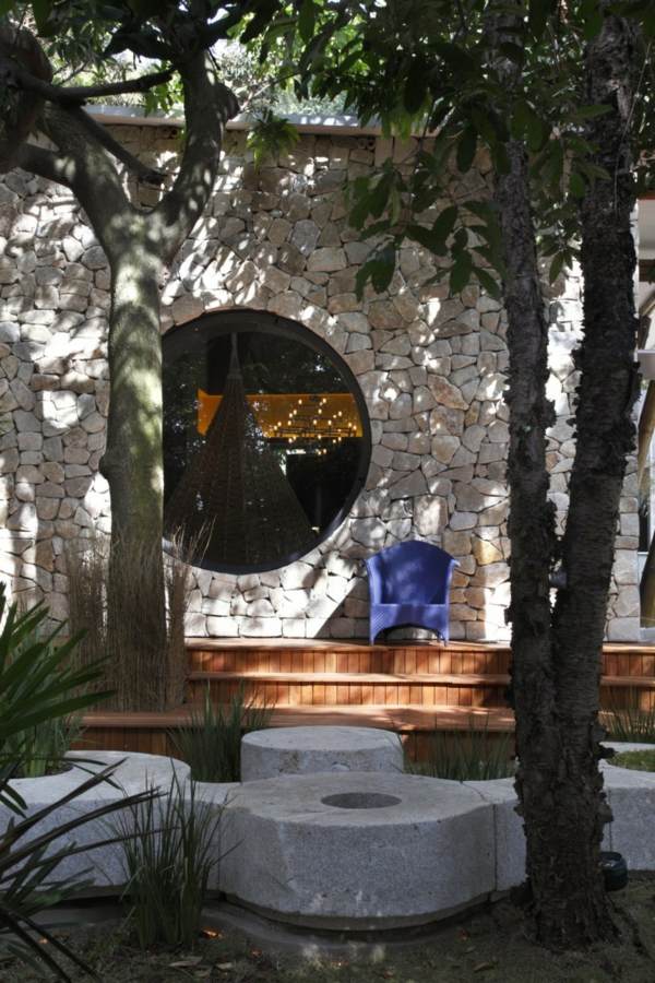 moderný záhradný nábytok chaty