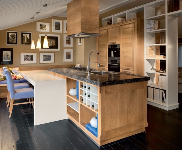 Kuchyňa v modernom dizajne, drevený ostrovček, doska-žulový vzhľad Dizajn-kuchyňa-Evita-drevo-ostrov-doska-pult-žula-vzhľad-drevené skrinky