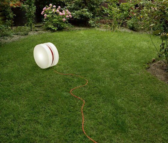 vonkajšia záhradná lampa yoyo od spoločnosti Authentics skvelá yoyo záhradná lampa