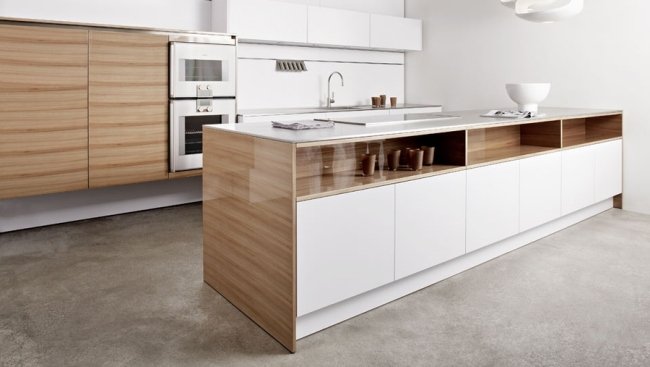 brest z nehrdzavejúcej ocele moderné dizajnové kuchyne eggersmann nerezové brestové moderné dizajnérske kuchyne od Eggersmann