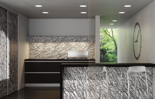 Moderné kuchyne-de-rosso-umelecké motívy