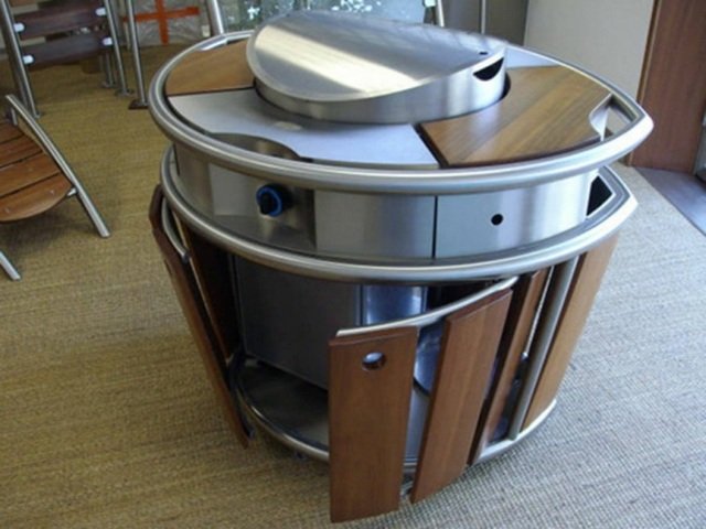 elegantné zariadenie-kuchynský nábytok-s-dreveným vzhľadom