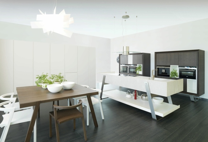 moderný kuchynský ostrovček biely kovový úložný priestor vysoký lesk