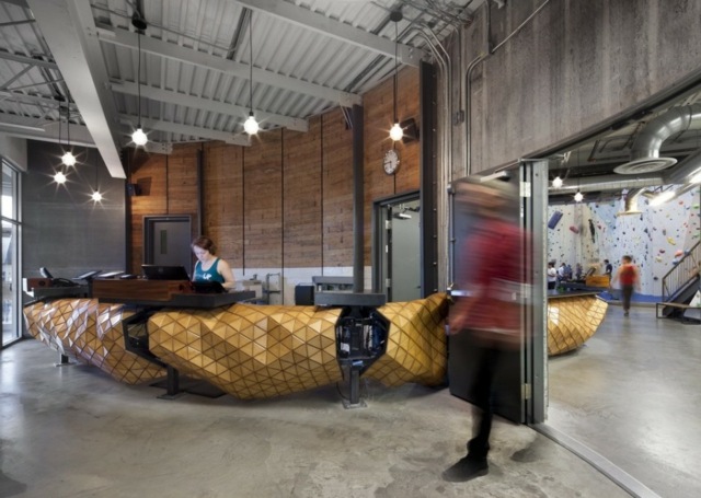 Lezecké telocvične Kanada Športujte a prestavujte staré budovy Športujte, prestavujte staré budovy, priemyselnú revolúciu