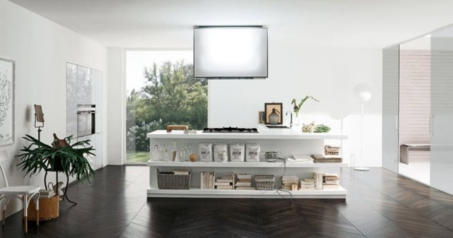 voľne stojaca kuchyňa biely policový odsávač pár Cayman copat