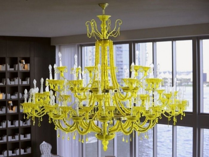 Ručne vyrobený sklenený luster so šperkami z ručne fúkaného krištáľového skla Ručne vyrábaný luster-luster-chamomilla-sklo-Lasvit-Philippe-Starck