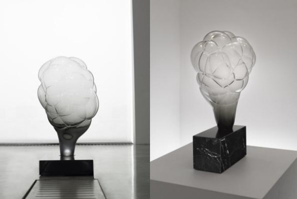 Dymová stojanová lampa Dymová konštrukcia stojacej lampy