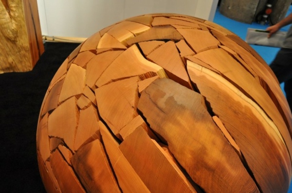 detail moderného umeleckého dreva