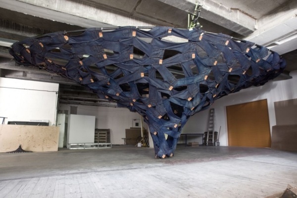 Moderné umenie vo vodnom víre Levisový dizajn vodného víru