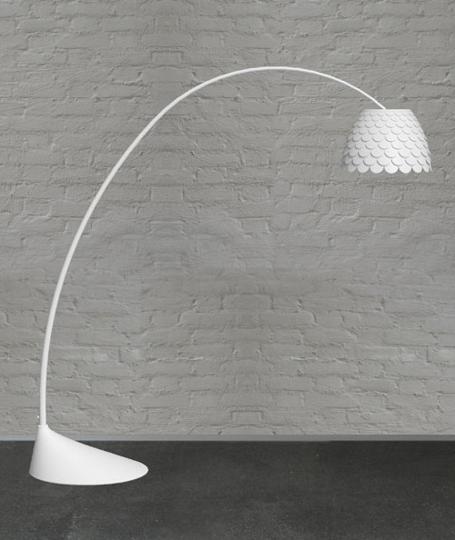 moderná stojanová lampa fontanaarte