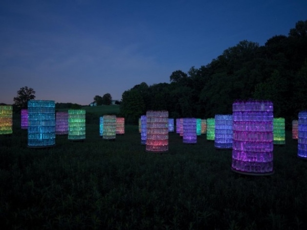 LED osvetlenie Bruce-Munro Design Towers Dizajnové LED osvetlenie Bruce-Munro
