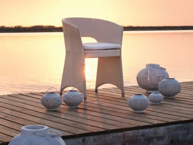 kreslo do kresla z polyratanu biele guru