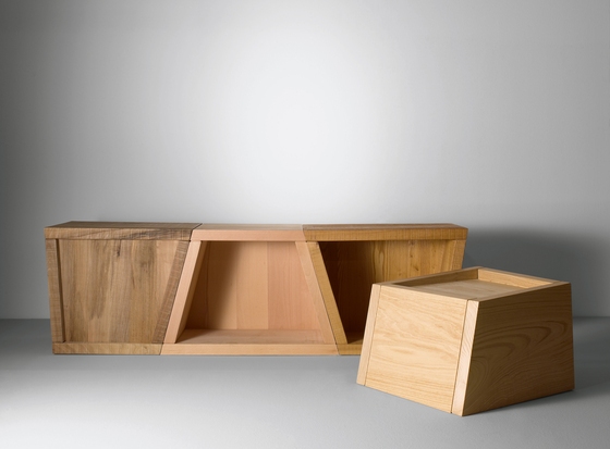 Maria-Theresia-bank-solid-orech-spazio-rt-boxy