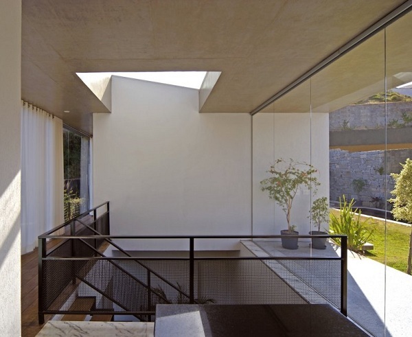 moderný luxusný dom v Brazílii