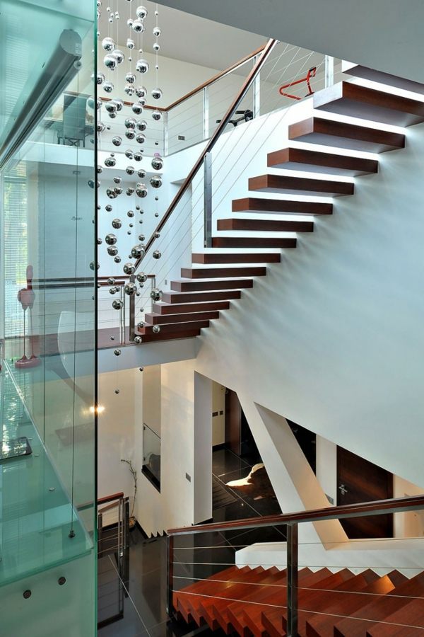 moderná obývačka-biele steny elegantný interiér