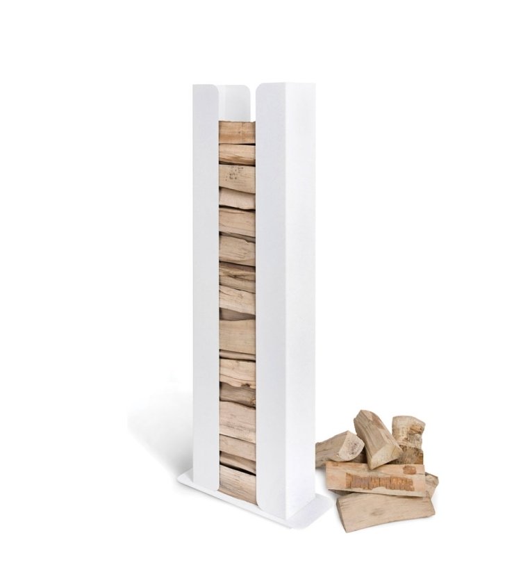 Drevená stolička Karter zo Srahlu, lakovaná na bielo, povrch s efektom látky krb-príslušenstvo-drevená polica-karter-drevo-krb-polica-oceľ-puristická-tkanina-efekt