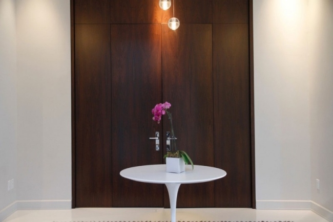 Byt Montreal Wood White Table Julie Charbonneau Interior Designer Kanada