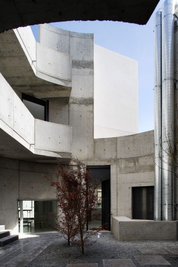 Betónový dom vinobranie fasáda Madrid Španielsko