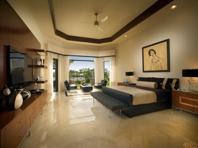 moderné spálne-dizajn-lesklé-obklady-podlaha-závesné závesy