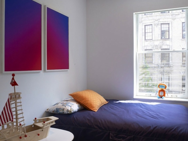 fialové zdobenie škôlky