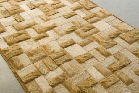 Koberce na stenu Kyle Bunting hnedá Hnedé koberce na stenu od Kyle Bunting