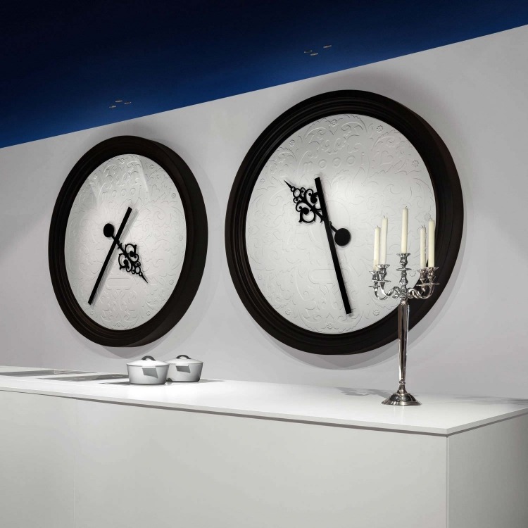 moderné okrúhle nástenné hodiny od Marcela Wandersa - Big Ben moderné nástenné hodiny Marcel-Wander-BIG-BEN-Mooi