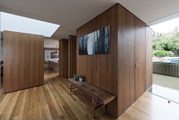 lavica nápady na kvetinovú výzdobu obklady na stenu z dreva nápady na kvetinovú výzdobu lavice na obklady stien z dreva