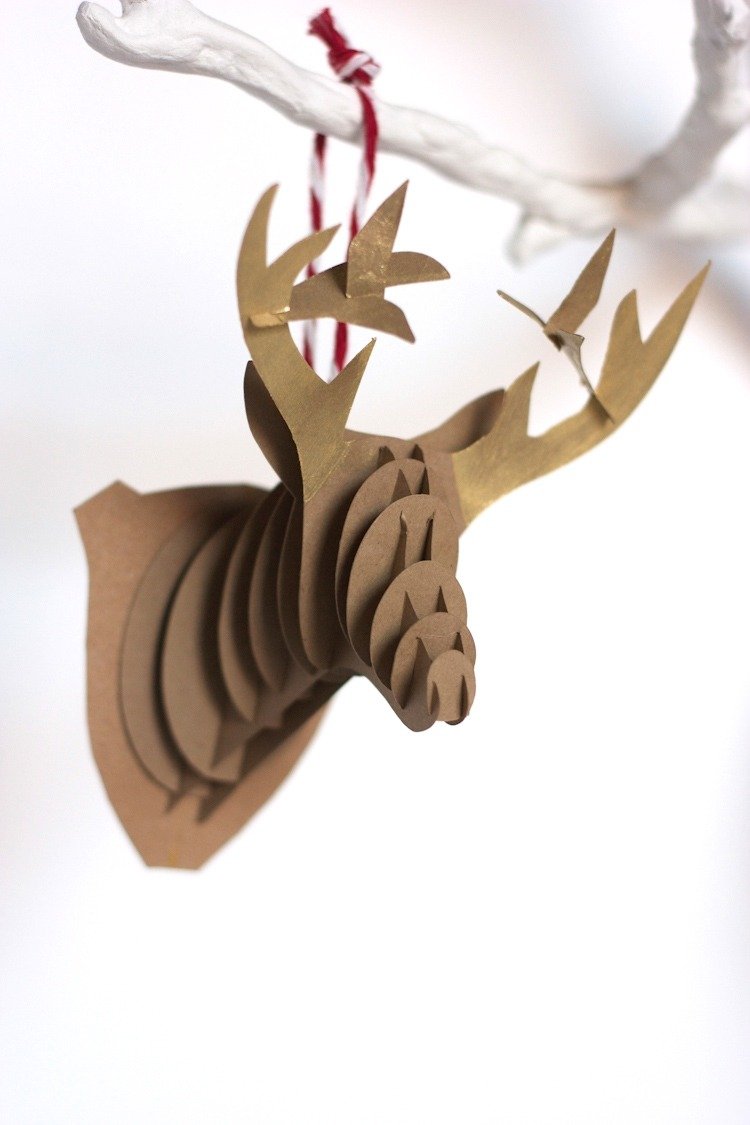 Vyrobte si jelenie parohy sami z kartónu alebo lepenky moderné-vianočné dekorácie-drotár-parohy-jeleň-kartón-kartón-kreatívne-ekologické