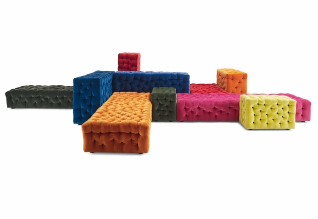 Nastavuje dizajn sedačky funkčne praktický v niekoľkých farbách