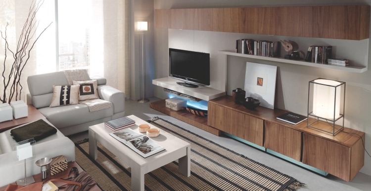 M5 v prevedení masívny orech Úložná stena-s-LED-osvetlením -m5-piferrer-drevo-masiv-bez-držadiel-jednoduchá