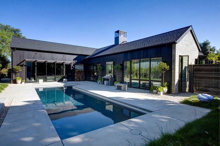 moderný statok-obojstranný bazén