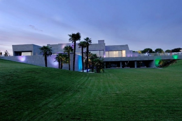 moderný dizajn domu - vzrušujúca myšlienka