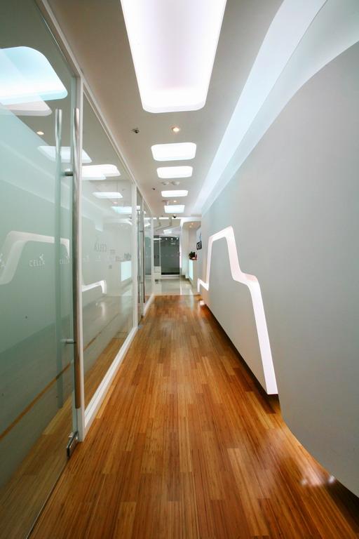 Klinika v Južnej Kórei - futuristický dizajn kancelárie Cella Klinik - futuristický dizajn kancelárie