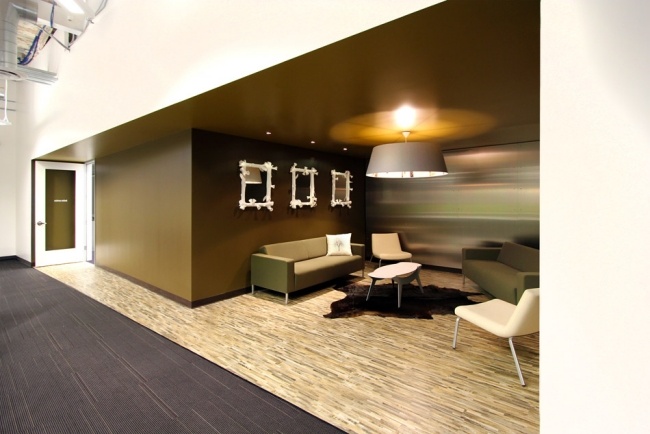 Interiér kancelárie Skype, spoločenská miestnosť-zariadenie spoločenskej miestnosti