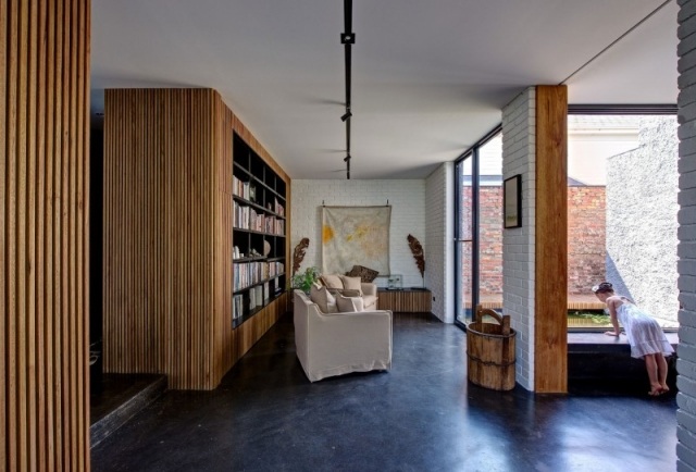 moderný dom prírodné materiály zariaďovanie drevobetón moderný rodinný dom prírodné materiály zariaďovanie drevobetón