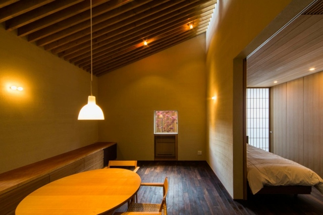 pod podkrovím rodinný dom Japonsko