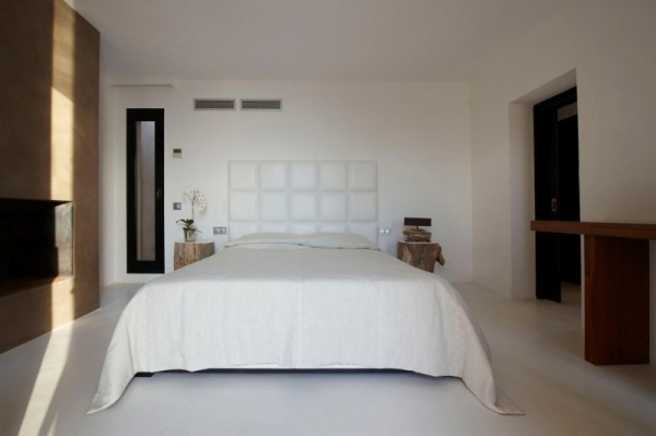 Jednoduché zariadenie v spálni