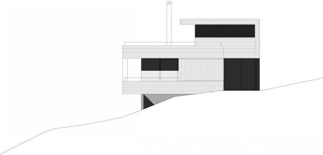 moderný dom na svahu Weinfelden plán prierezu