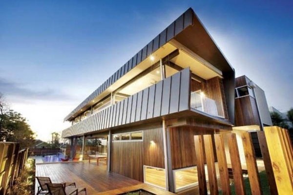 Rezidenčná fasáda-drevo ako stavebný materiál