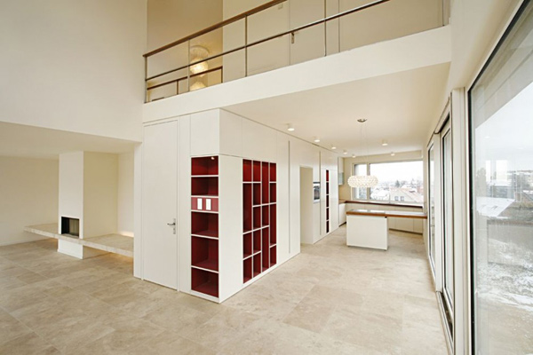 vstavaný systém poličky na červené víno