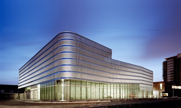 Moderná architektúra parkovacej garáže-Rotterdam Veranda-paul de Ruiter