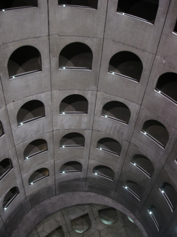 Podzemná garážová konštrukcia strešná otváracia veža Parc des Celestins Lyon Francúzsko