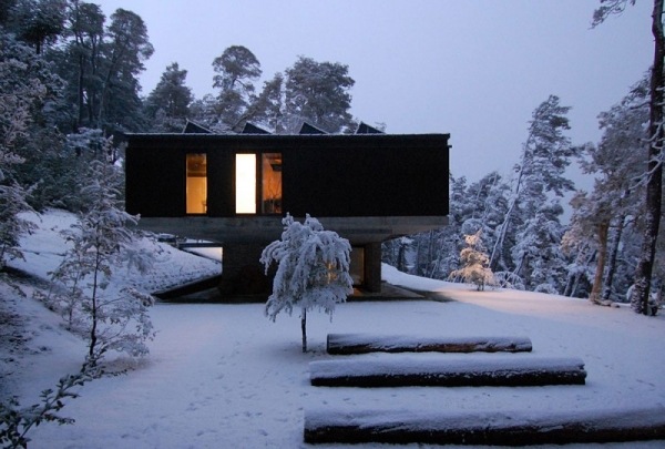súkromný dom v lese plochá strecha argentína