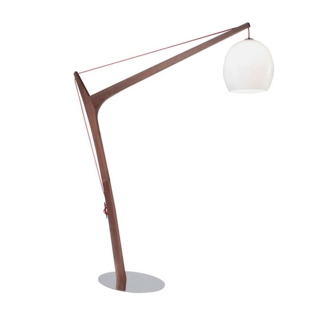 Stojacia lampa biela tienidlo rustikálne drevo
